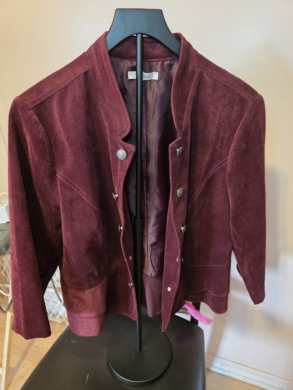 Roz & Ali Burgundy Suede-Textured Blazer